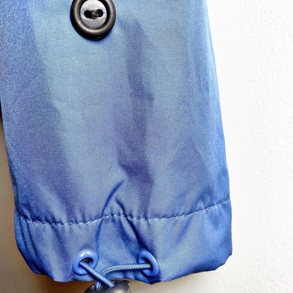 Reebok Rain & Wind Resistant Hooded Blue Running Jacket, Size Medium - Picture 7 of 10